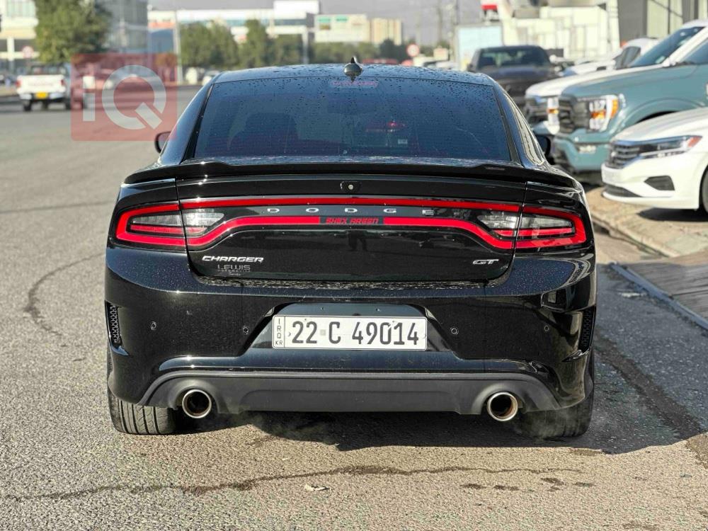 دۆج چارجەر